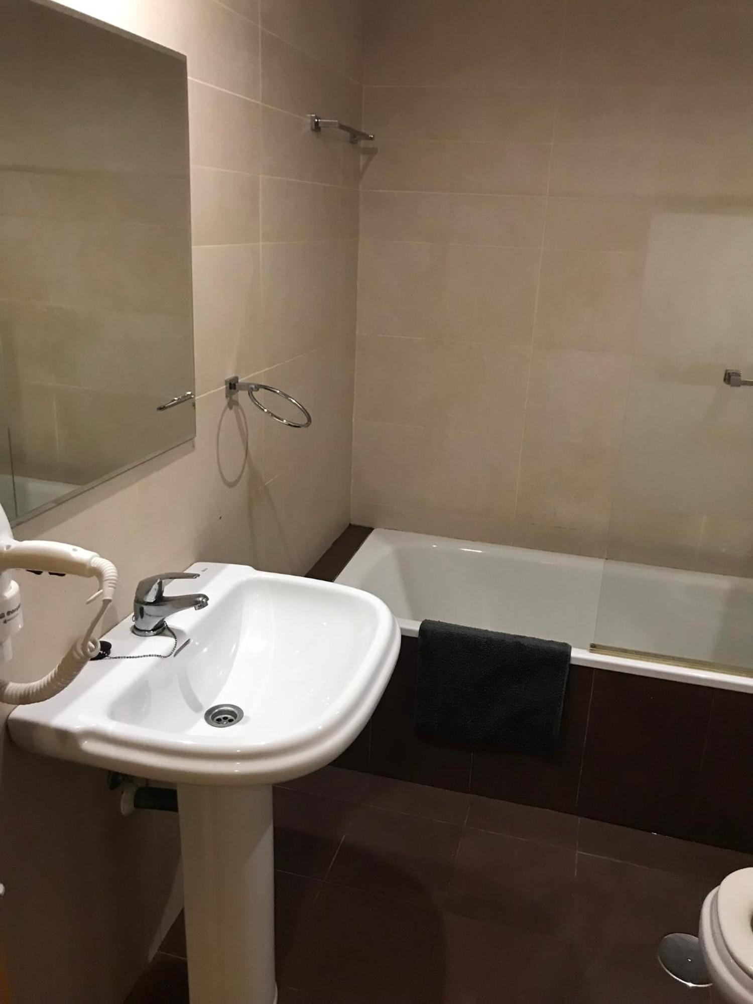 Malaga Boutique Stay - Carlos Haya Area With Parking מראה חיצוני תמונה